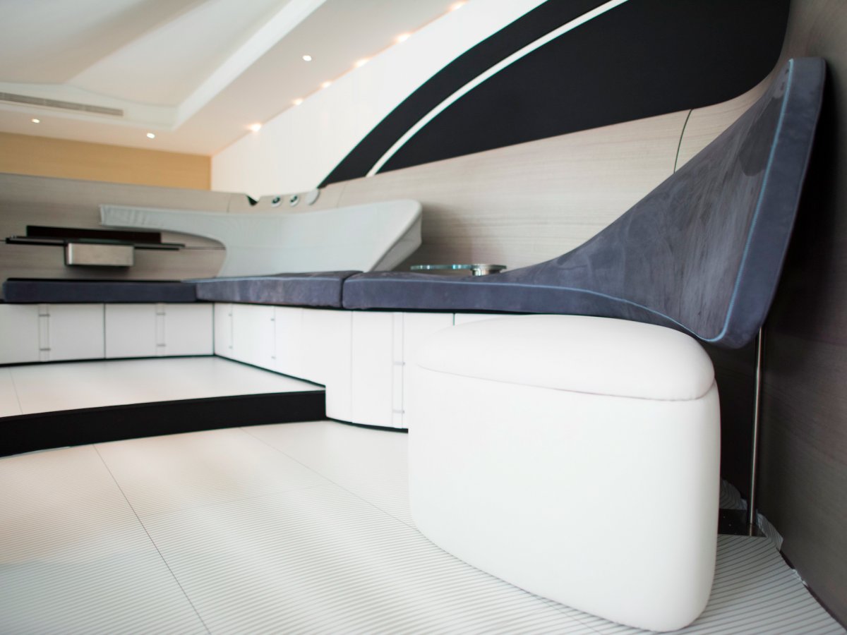in-total-the-yacht-can-comfortably-accommodate-up-to-10-people